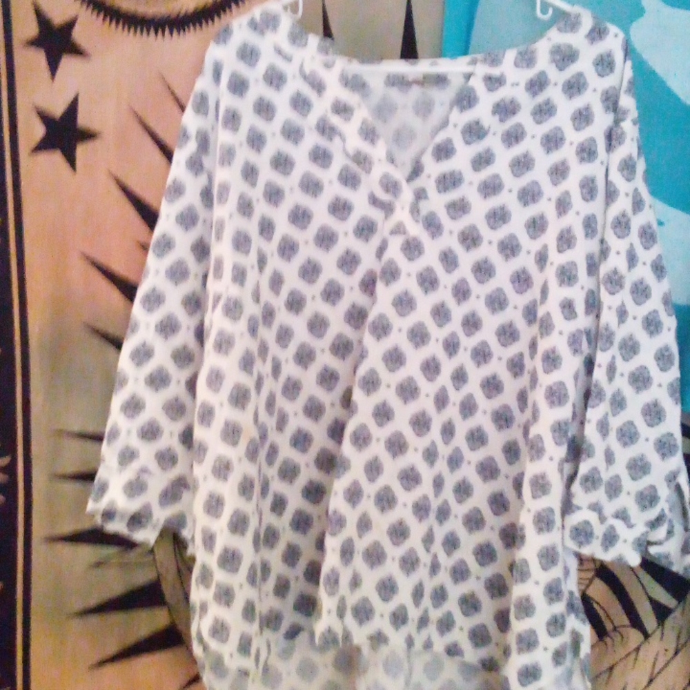 SanTropez Blue Bohomian printed Capri cotton blouse size 3xM Like new. No damage